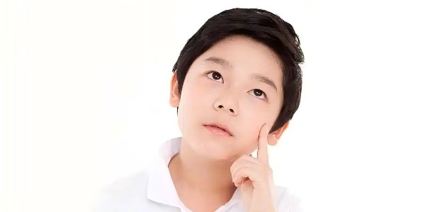 兒童液體藥放冰箱“保鮮”？大錯(cuò)特錯(cuò)！這些用藥誤區(qū)你家可能也踩坑了！